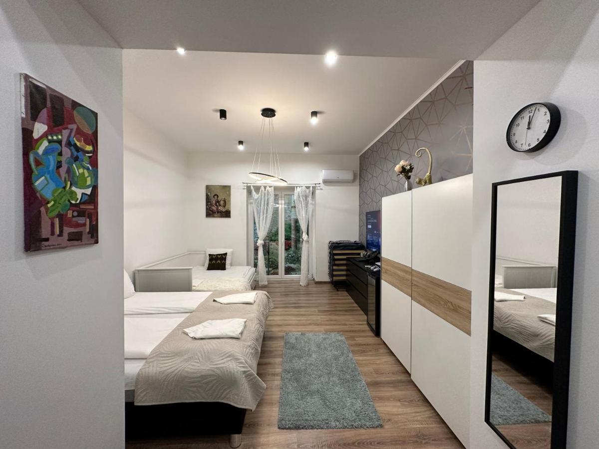 Budapest Garden Apartman Bagian luar foto